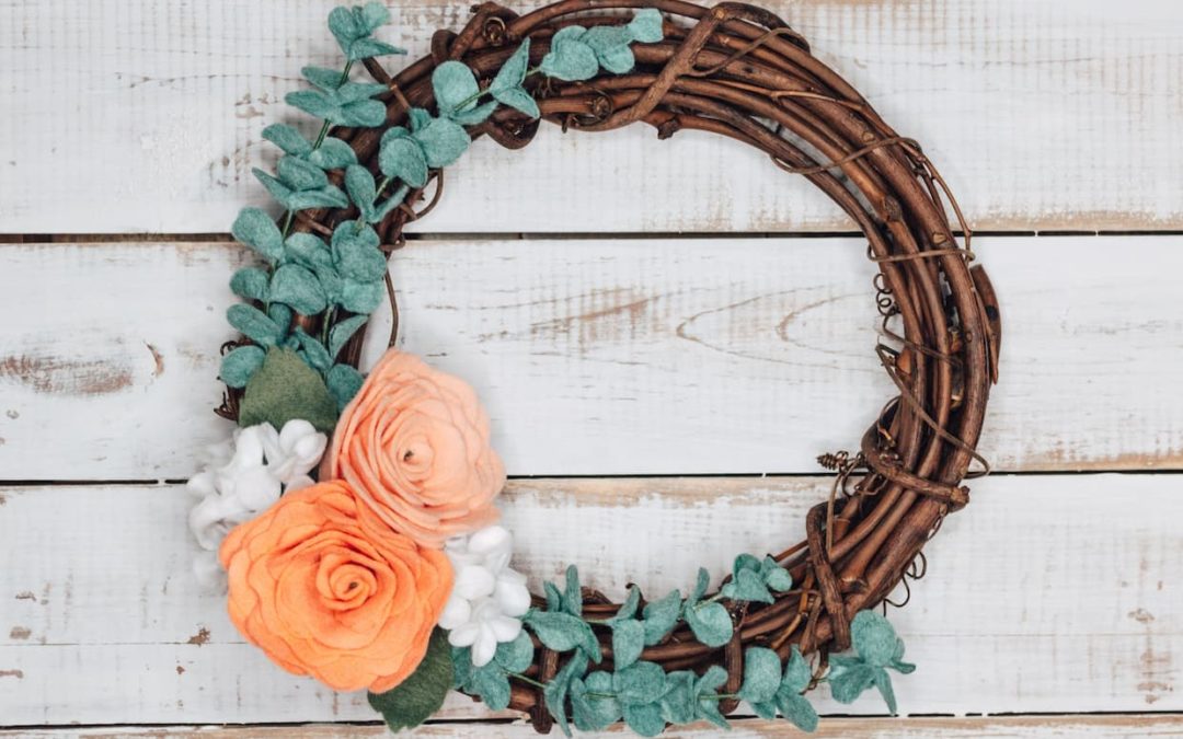 Valentine’s Day DIY Floral Heart Gift